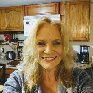 Meet your Posher, Melisa